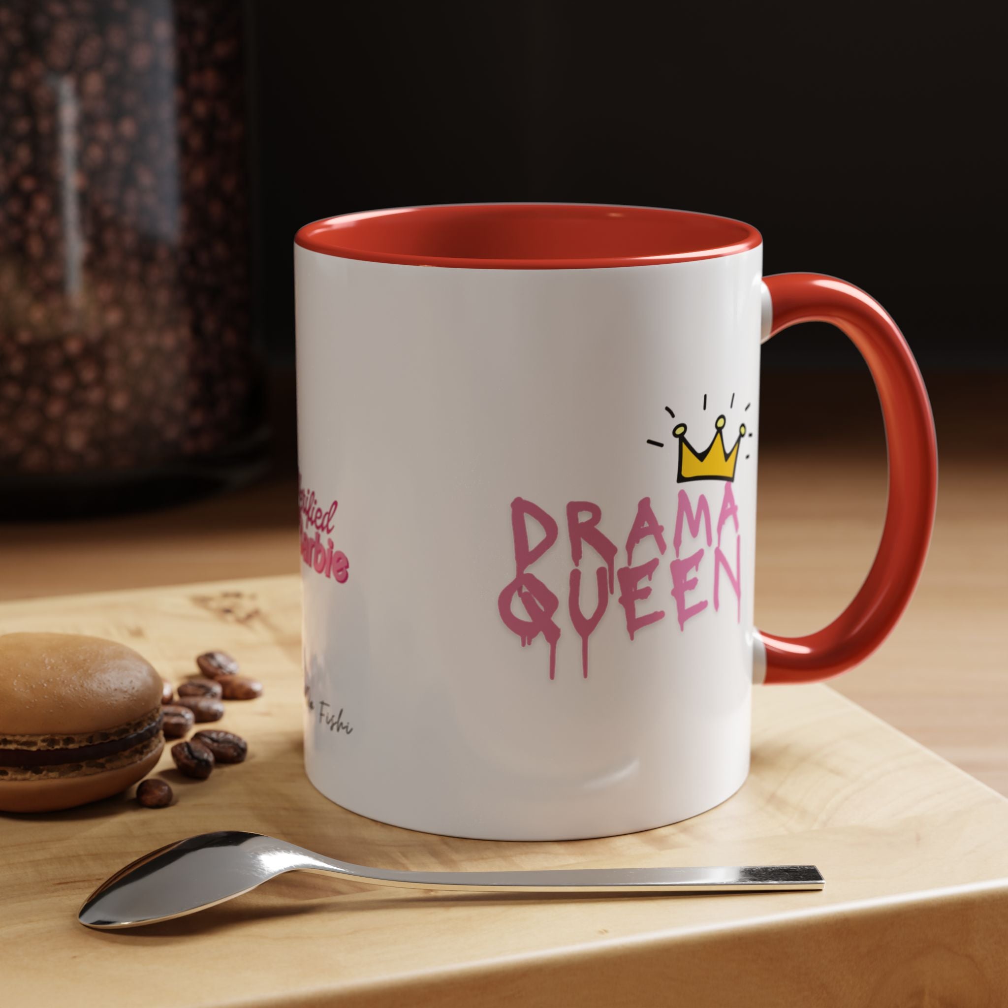 queen of drama Coffee Mug (11, 15oz)