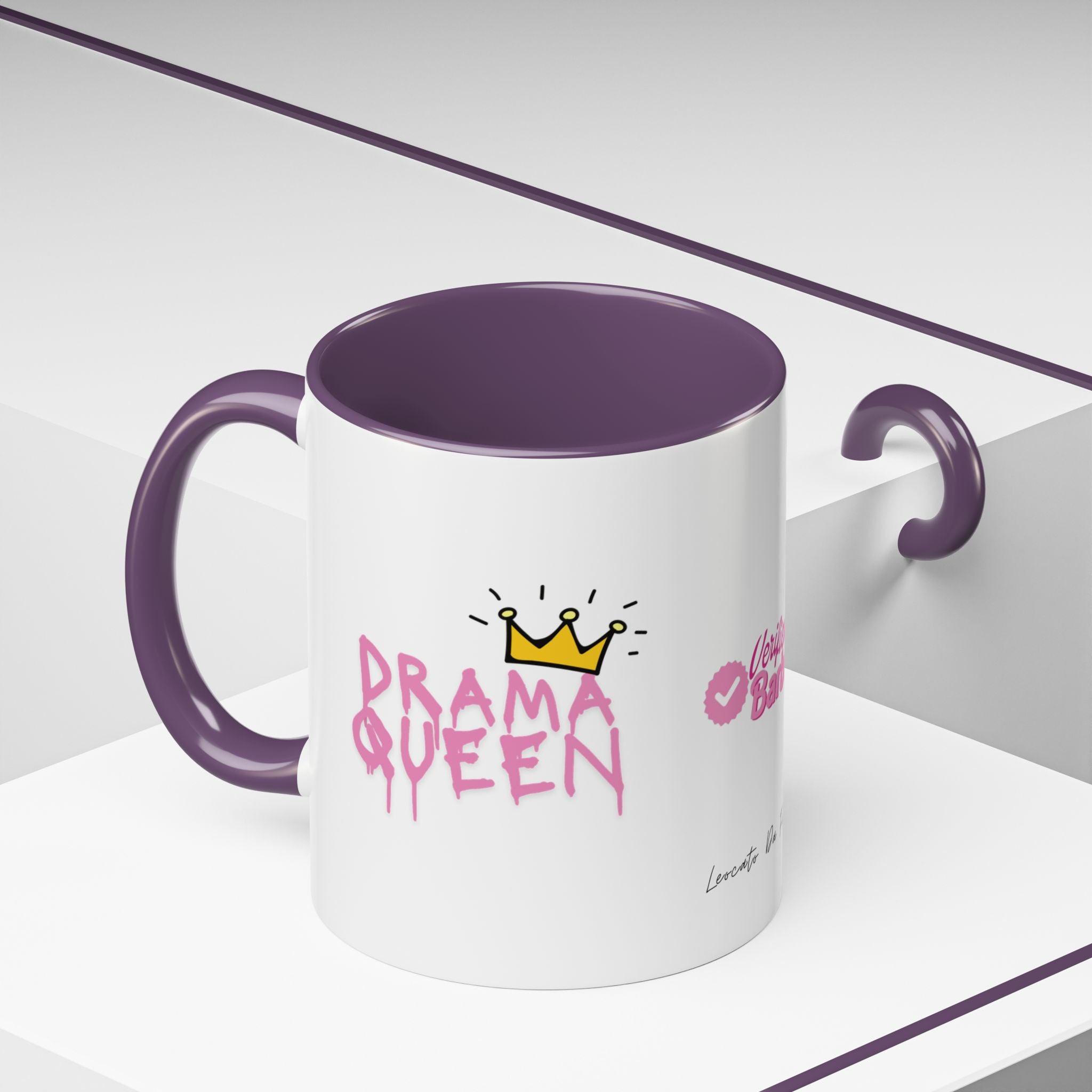 queen of drama Coffee Mug (11, 15oz)