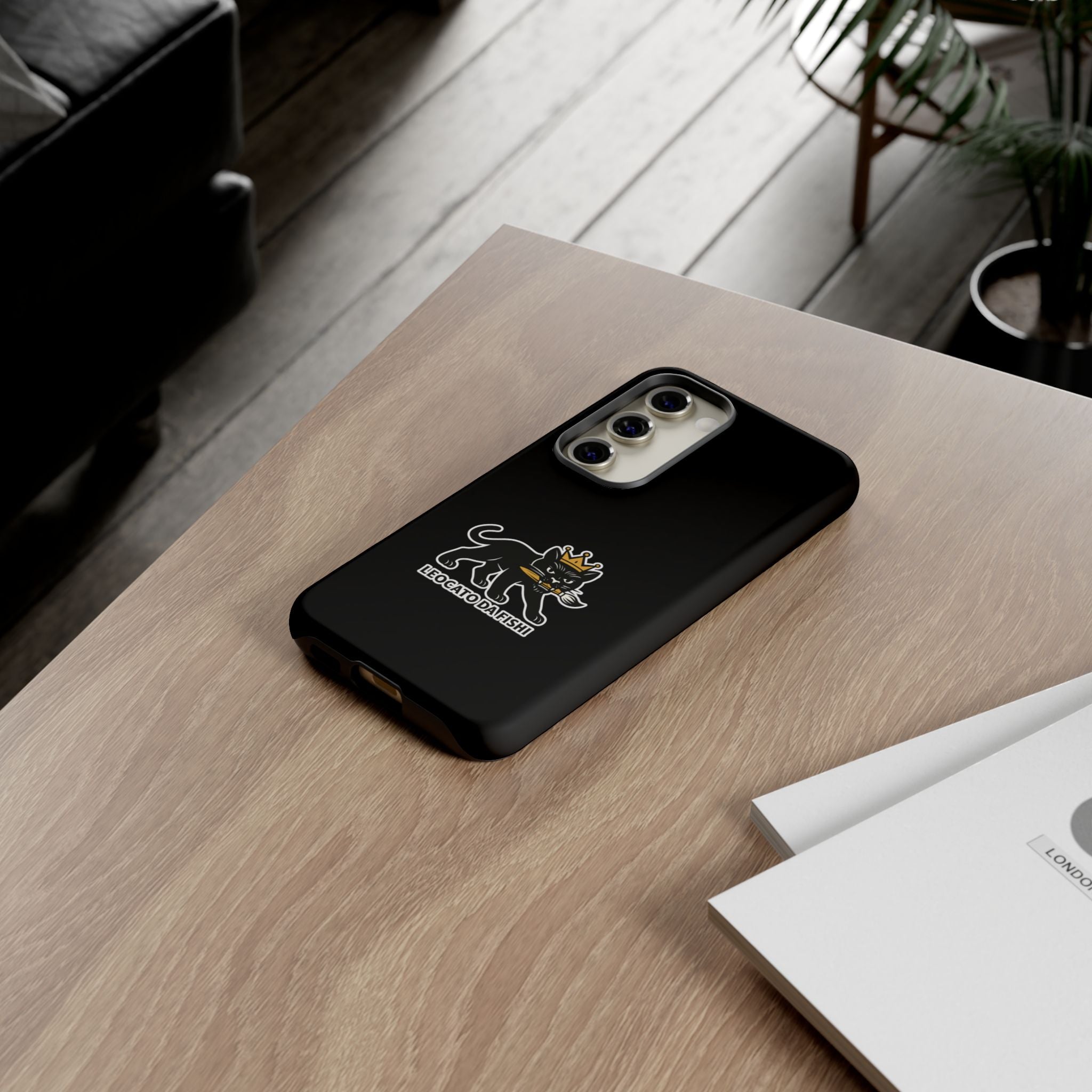 Tough Cases Phone Case, Unique Cat Design, Perfect for Animal Lovers, Gift for Birthdays, Fun Accessory for Everyday Use