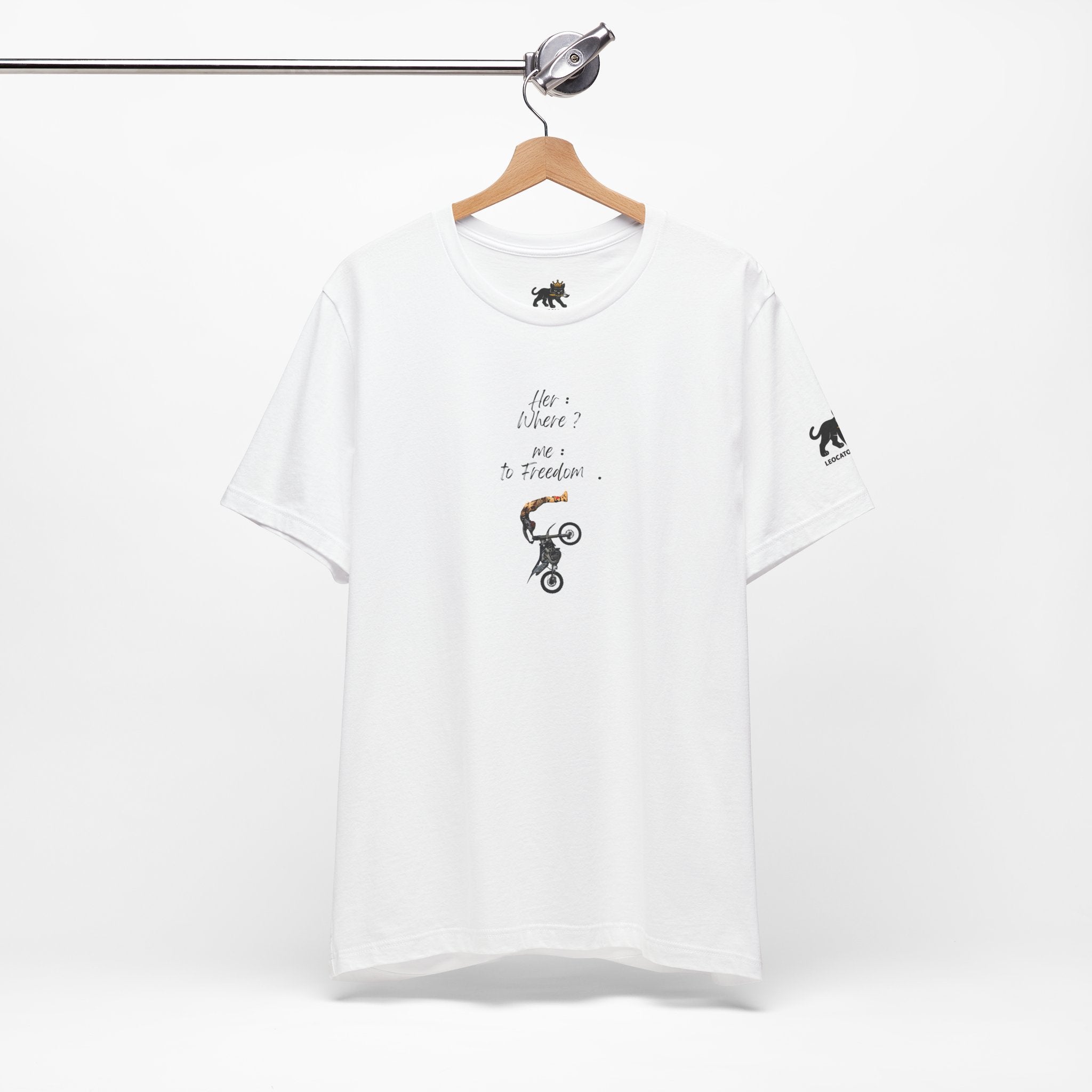 her where ? me to freedom Graphic Tee, Casual Summer Shirt, Marine Life T-Shirt, Gift for Sea Lovers,  high quality