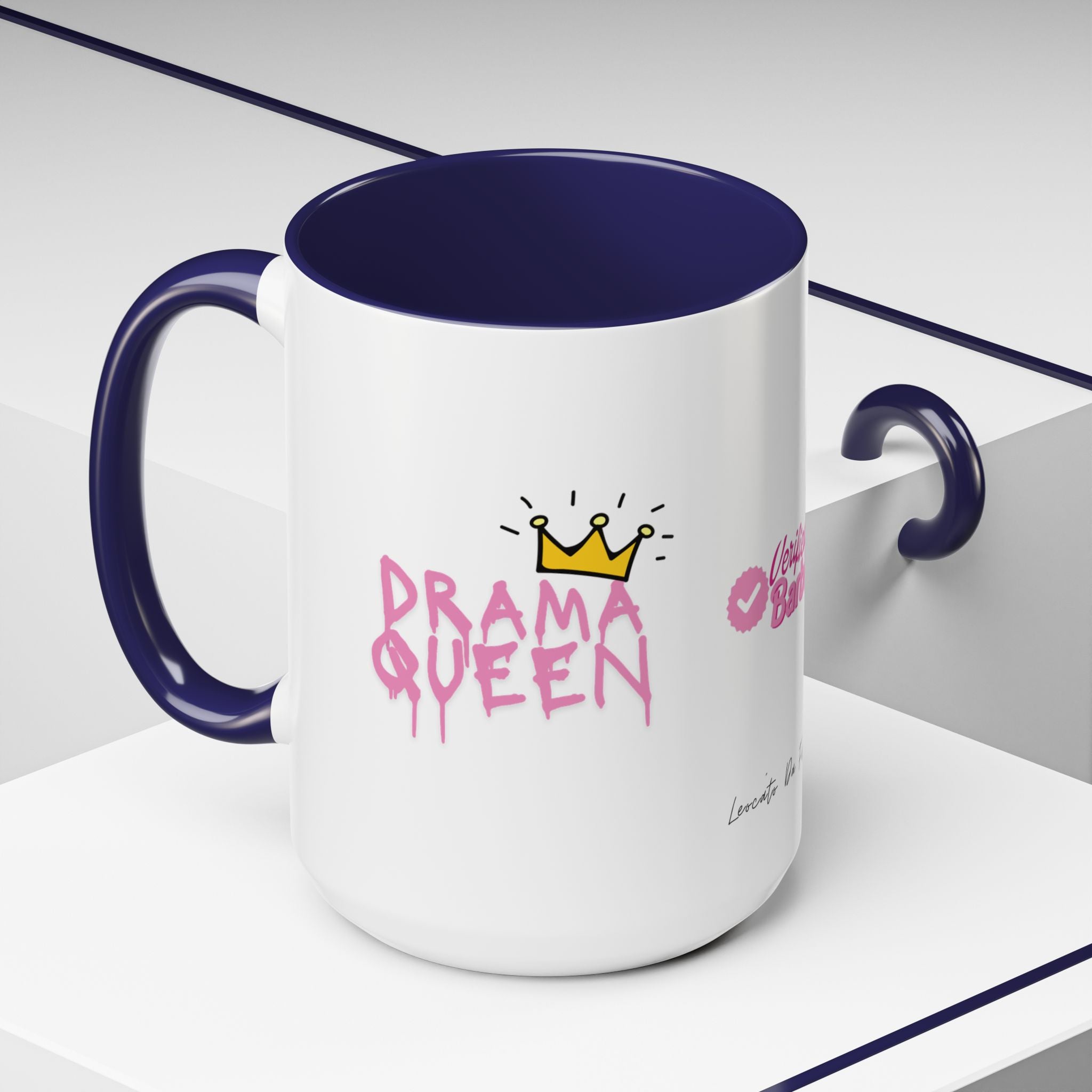 queen of drama Coffee Mug (11, 15oz)