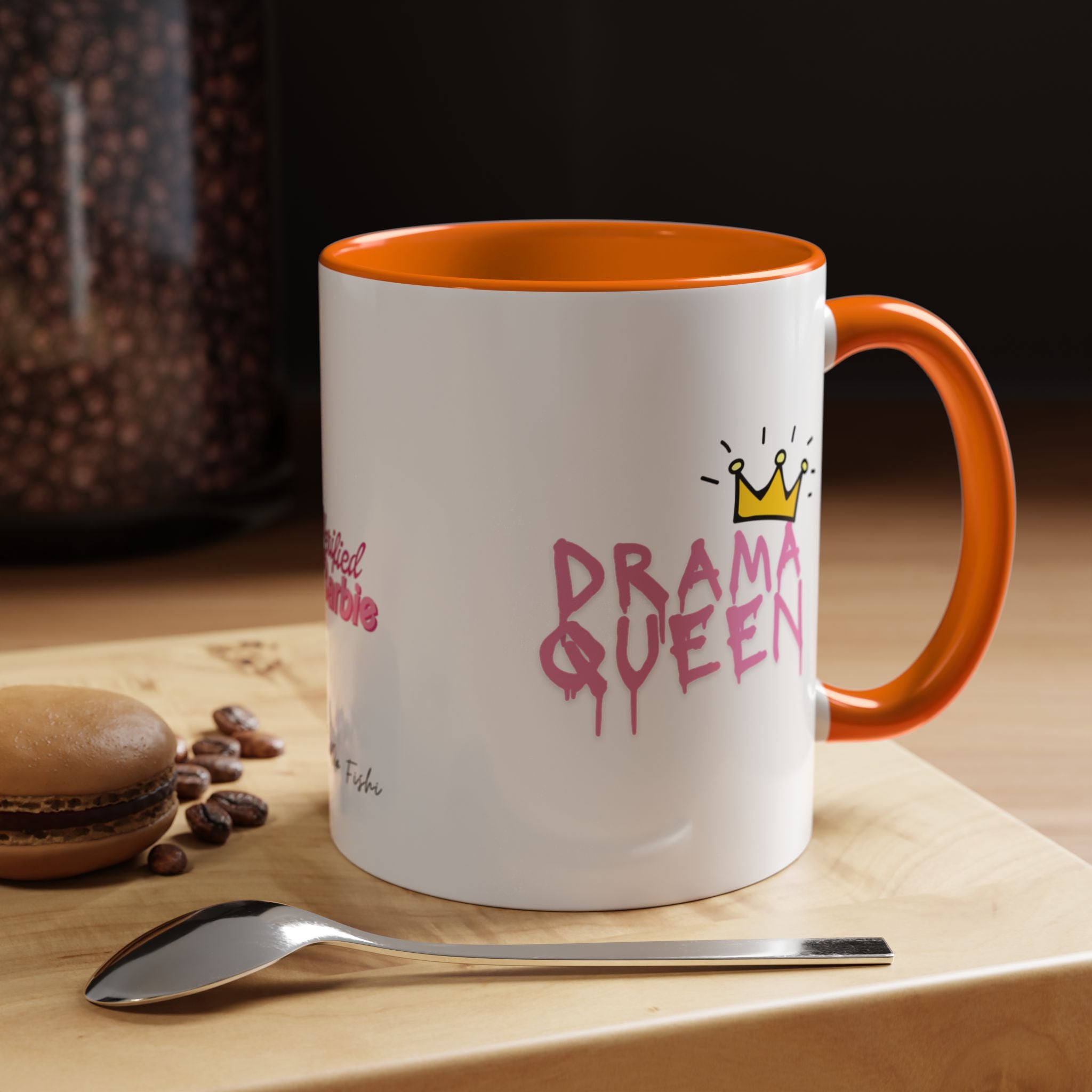queen of drama Coffee Mug (11, 15oz)