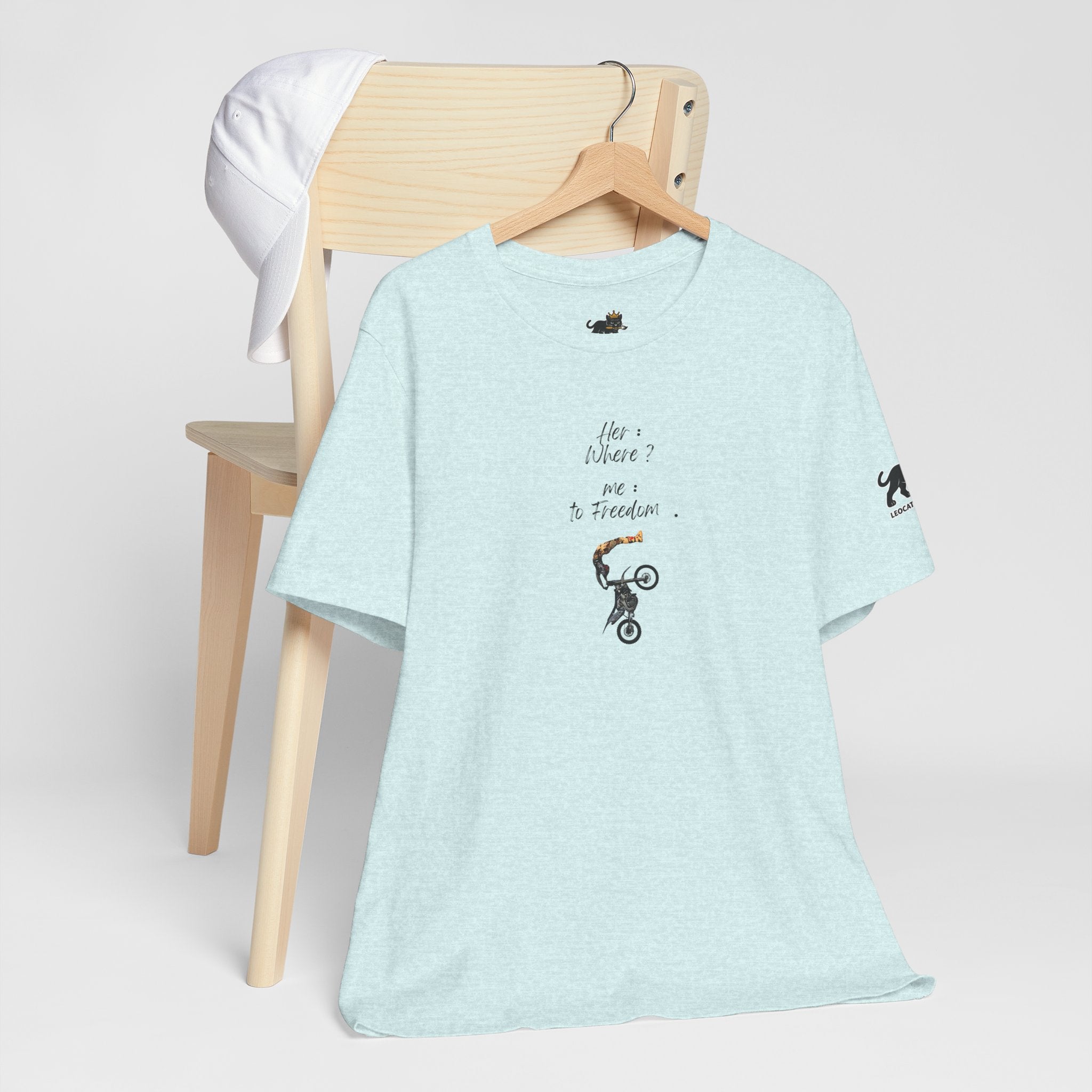 her where ? me to freedom Graphic Tee, Casual Summer Shirt, Marine Life T-Shirt, Gift for Sea Lovers,  high quality