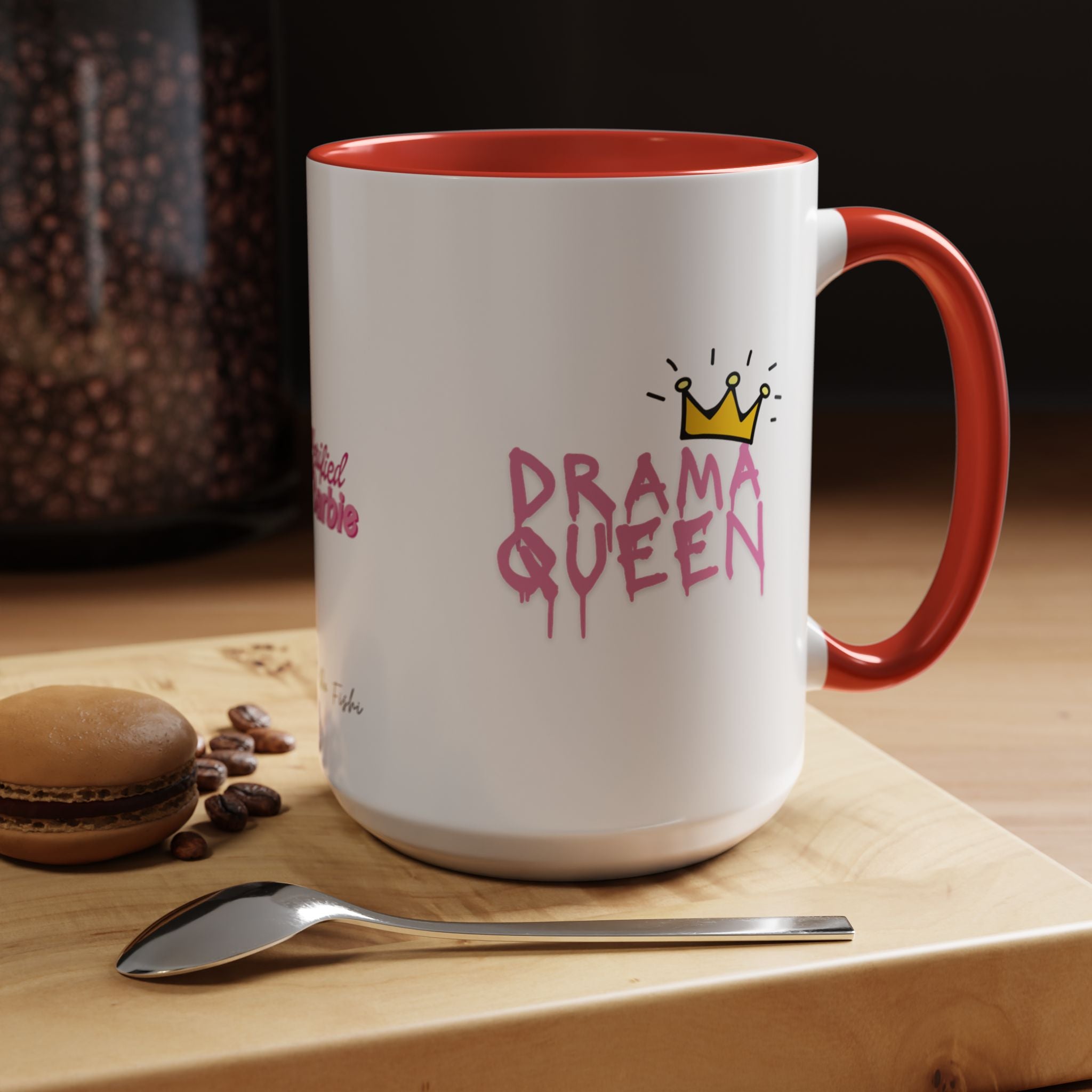 queen of drama Coffee Mug (11, 15oz)