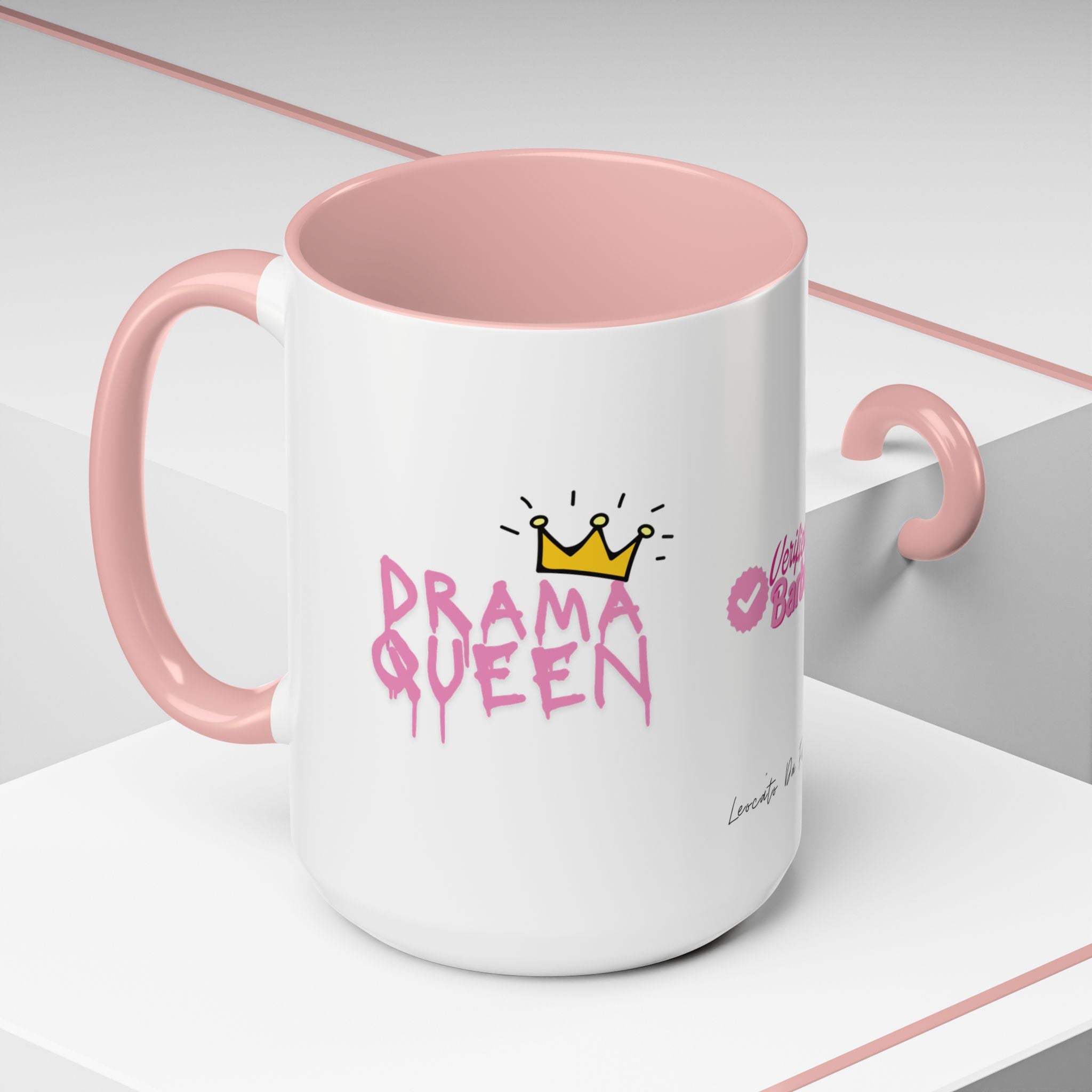 queen of drama Coffee Mug (11, 15oz)